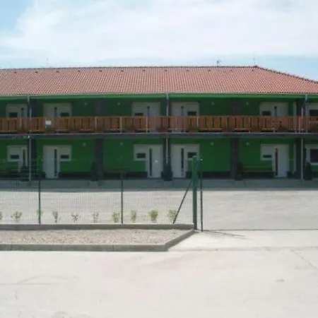 Taktik Apartmán Veľký Meder