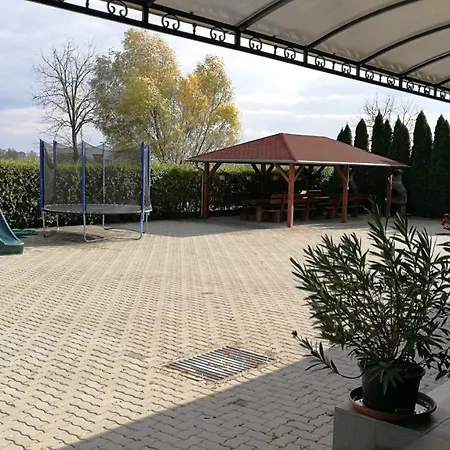 Taktik * Veľký Meder